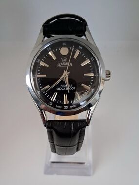 Vintage Roamer Men's Leather Mechanical Black & Silver Watch RARE